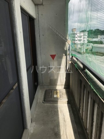 15/23 バルコニー