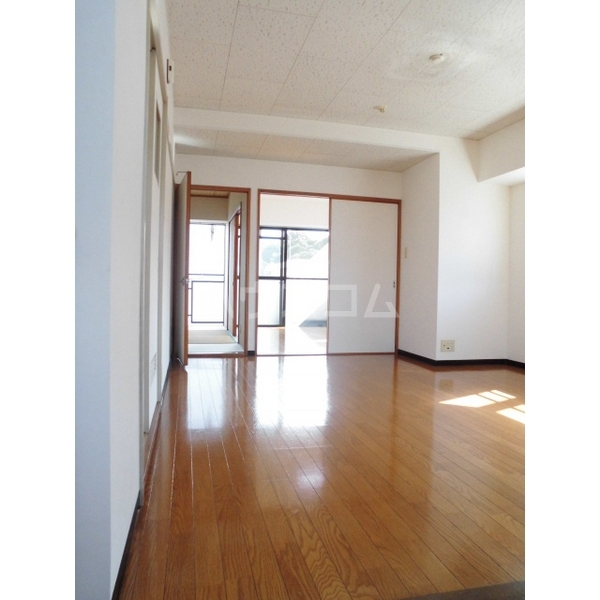 3/15 リビング/ダイニング