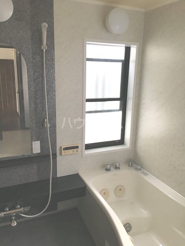 8/16 浴室