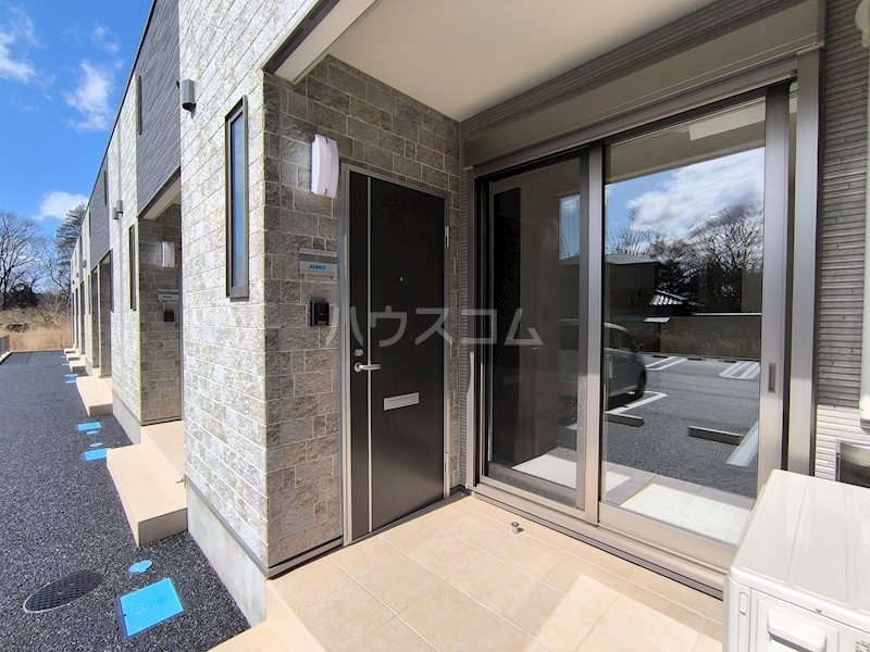 2/5 エントランス