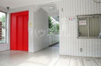 2/8 エントランス