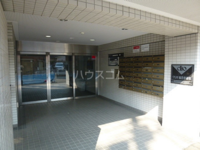 15/15 エントランス