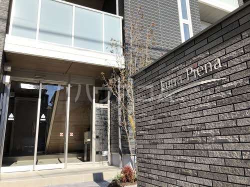 17/21 エントランス