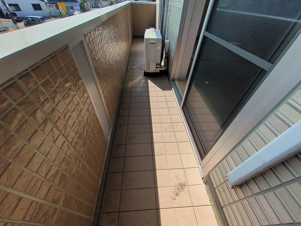 22/30 バルコニー