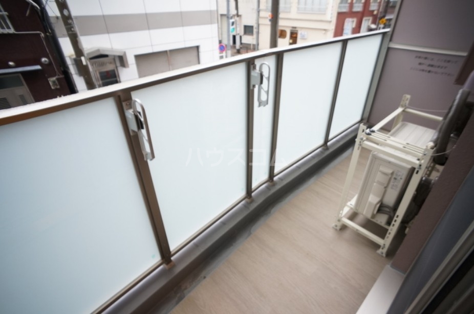 20/30 バルコニー