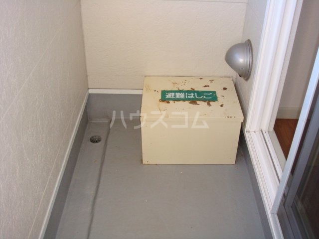 15/23 バルコニー