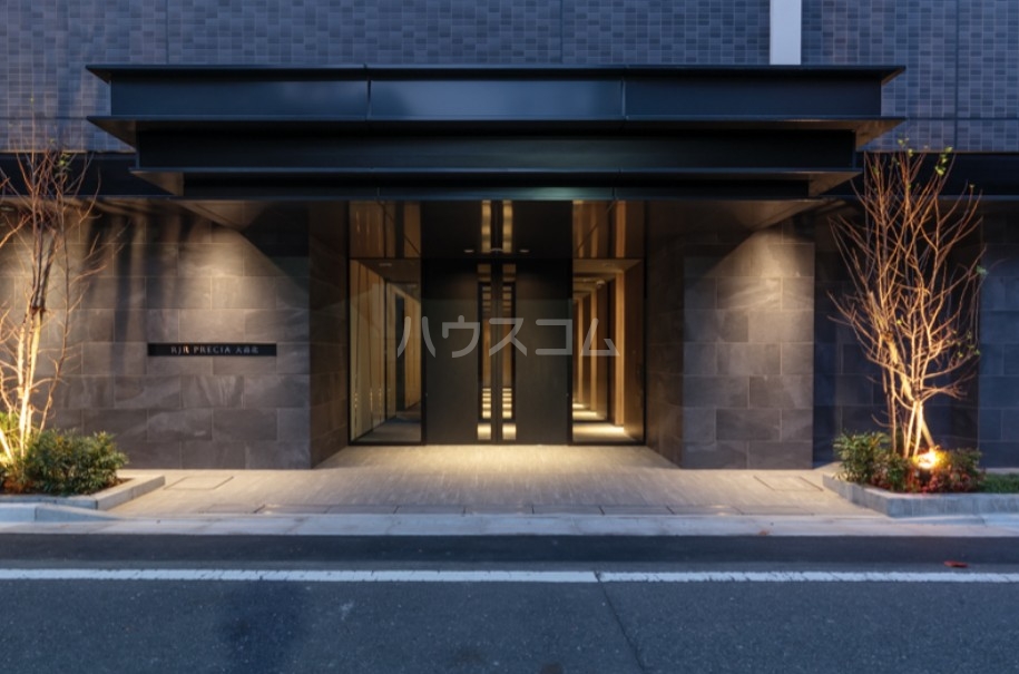 19/29 エントランス