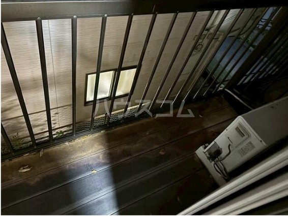 13/17 バルコニー