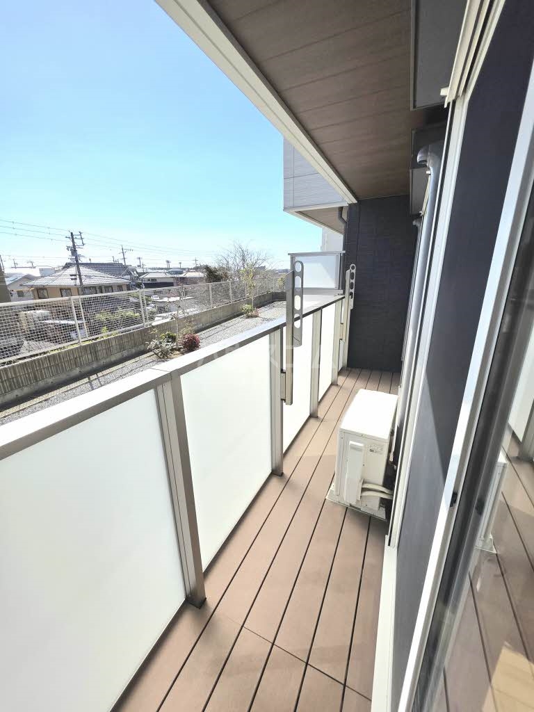 14/30 バルコニー