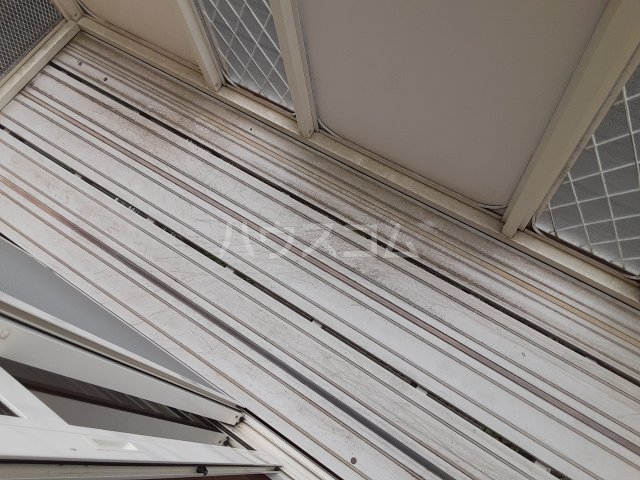 23/30 バルコニー