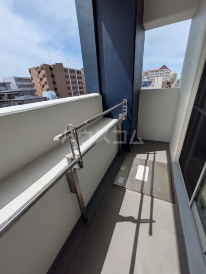 21/30 バルコニー