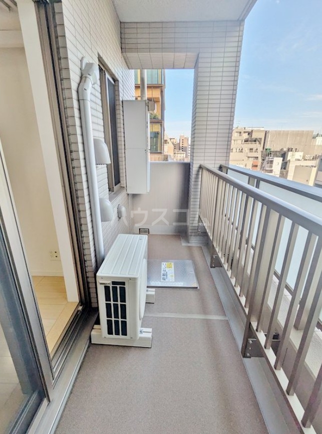 16/28 バルコニー