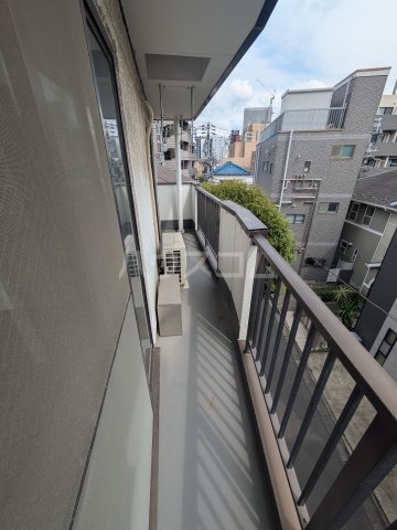 21/30 バルコニー