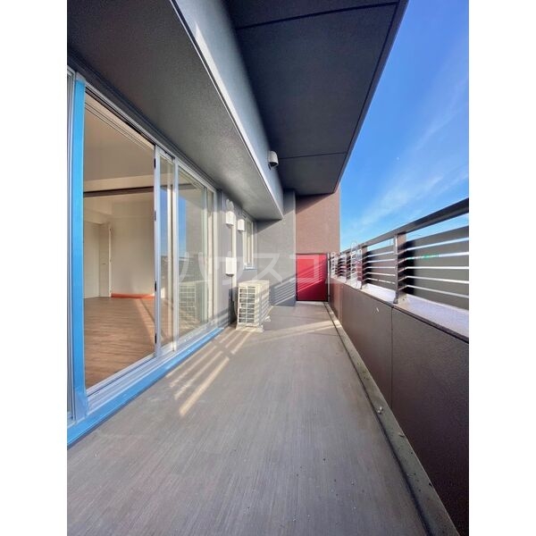 15/28 バルコニー