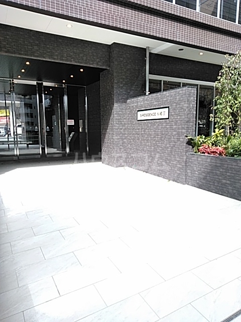 21/29 エントランス