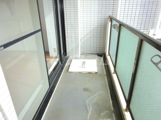 13/21 バルコニー