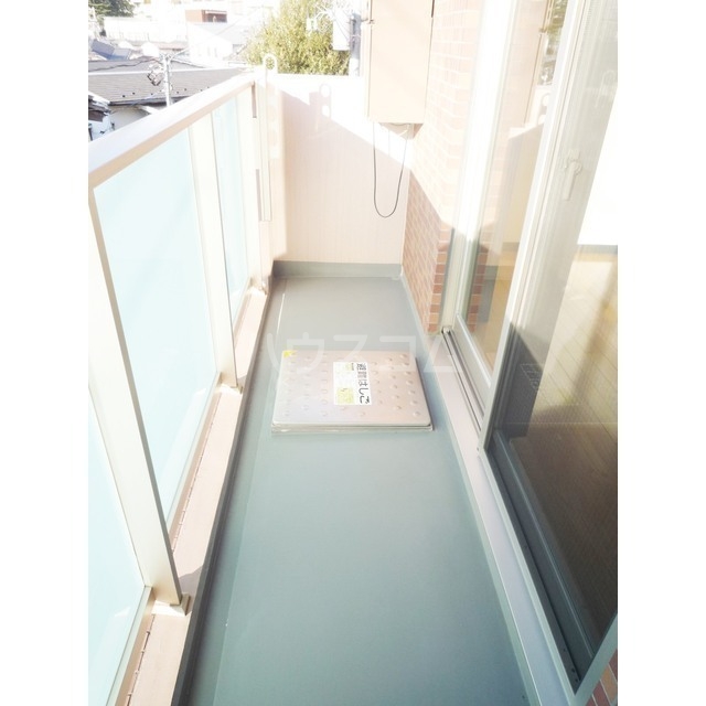 13/21 バルコニー