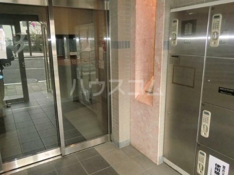 14/24 エントランス