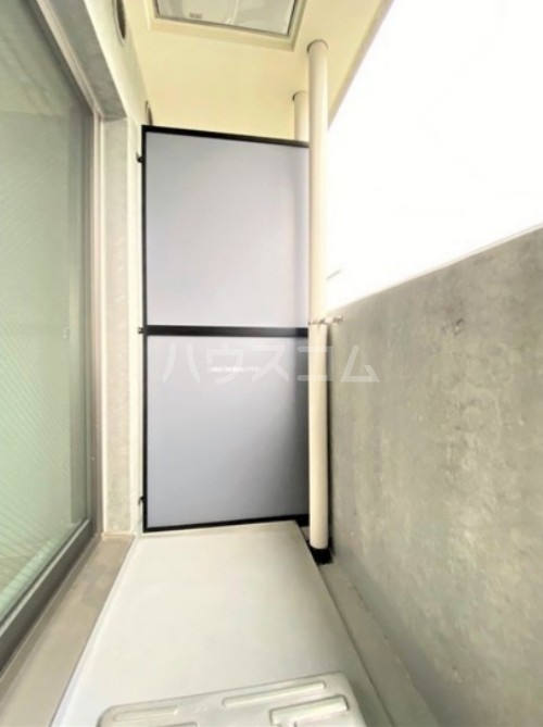 16/23 バルコニー