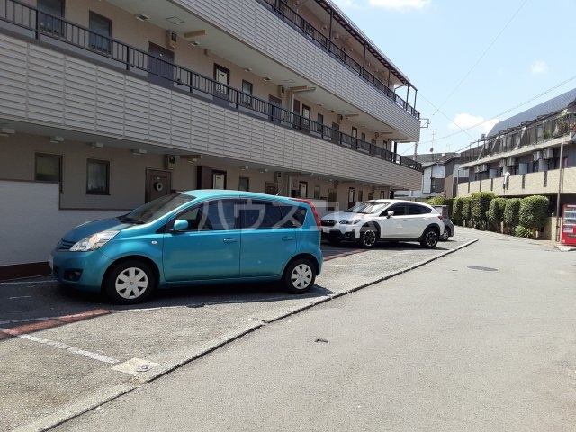 3/4 駐車場