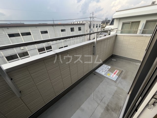 22/30 バルコニー