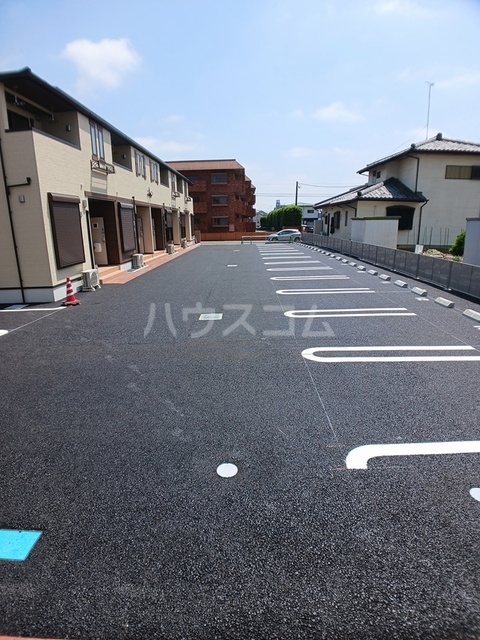 16/28 駐車場