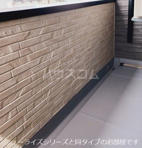 13/28 バルコニー