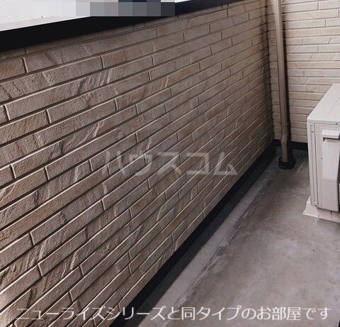 13/28 バルコニー