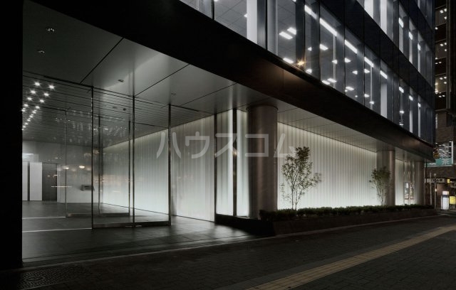 22/30 エントランス