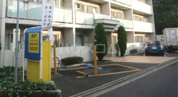 16/26 エントランス