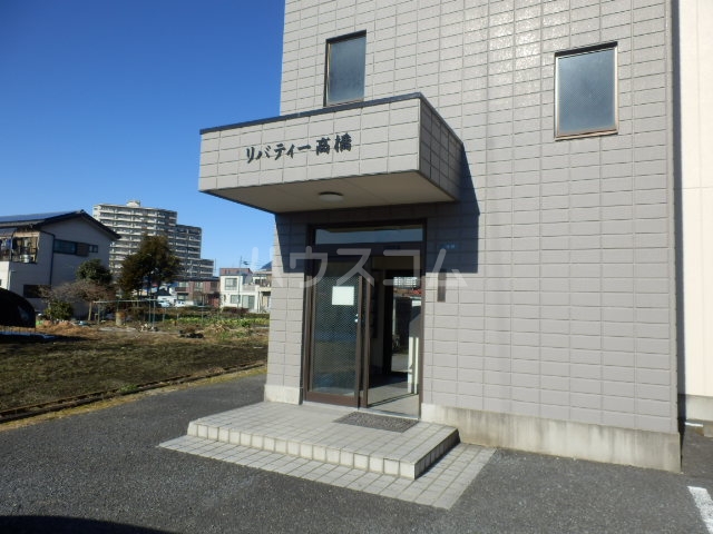 20/30 エントランス