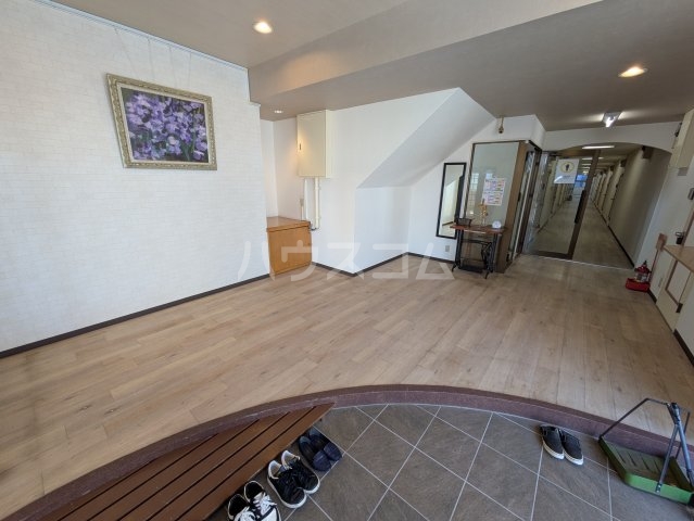 2/10 エントランス