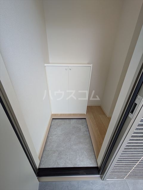 17/30 玄関
