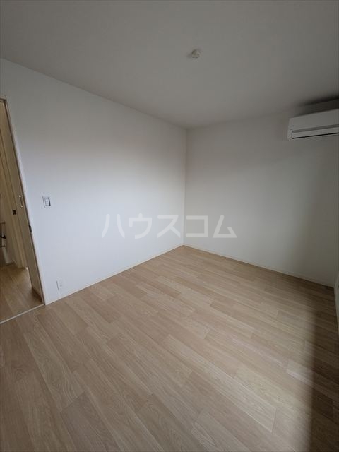 14/30 室内