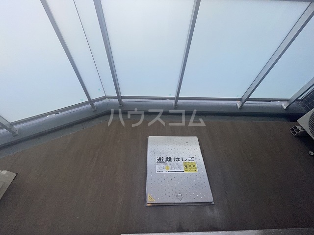 19/30 バルコニー