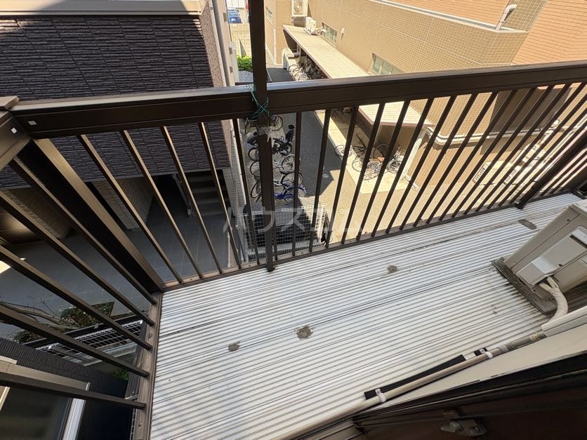 19/30 バルコニー