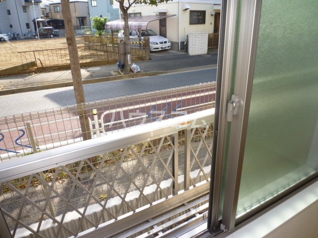 13/19 バルコニー