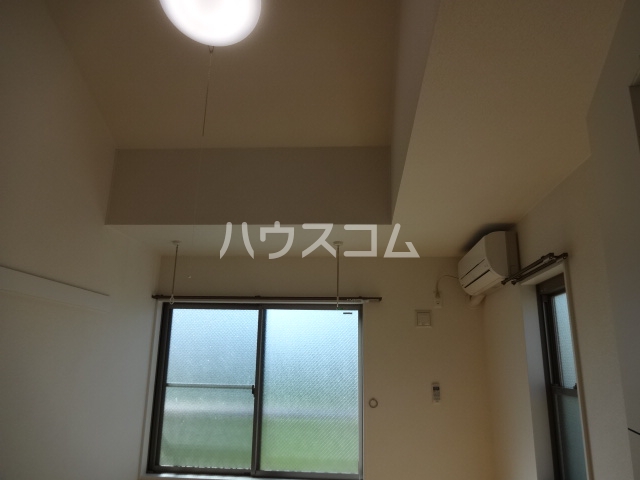 14/30 室内