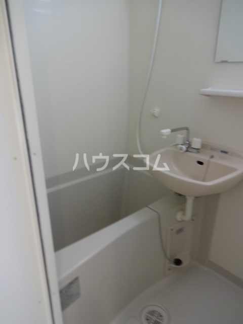 26/30 洗面