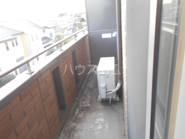 21/30 バルコニー