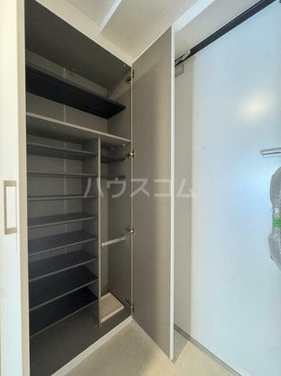 14/20 エントランス