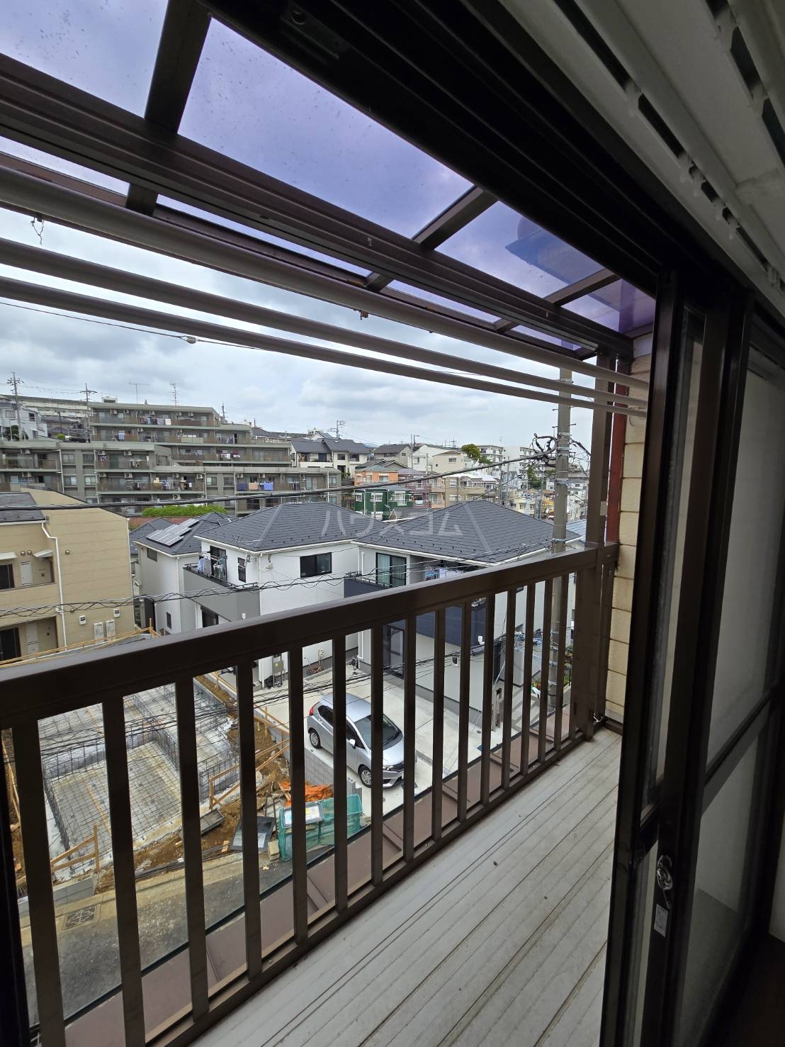 21/30 バルコニー