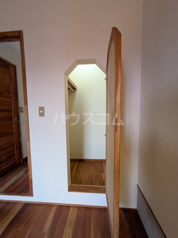 13/30 収納
