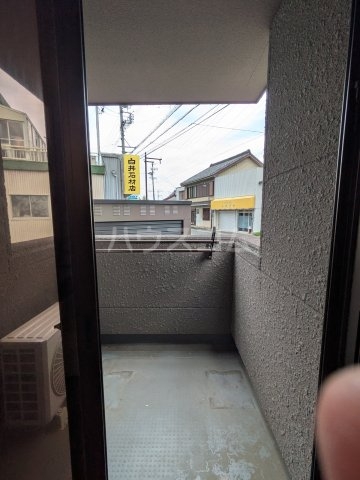 17/30 バルコニー