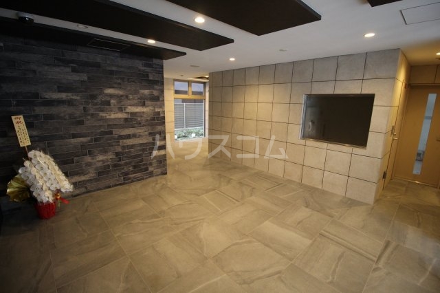 19/29 エントランス