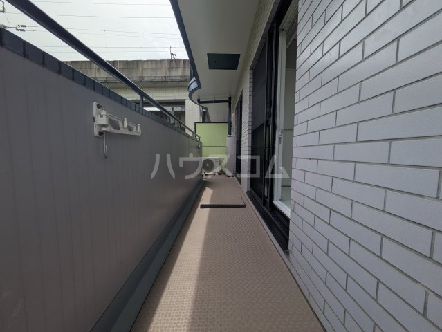 14/22 バルコニー