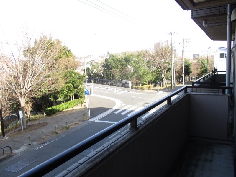 18/26 バルコニー