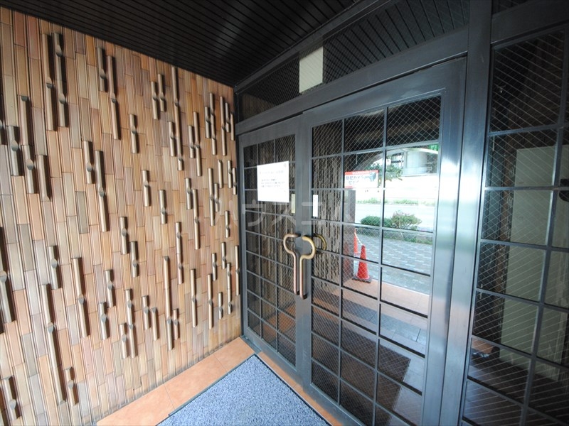 3/10 エントランス