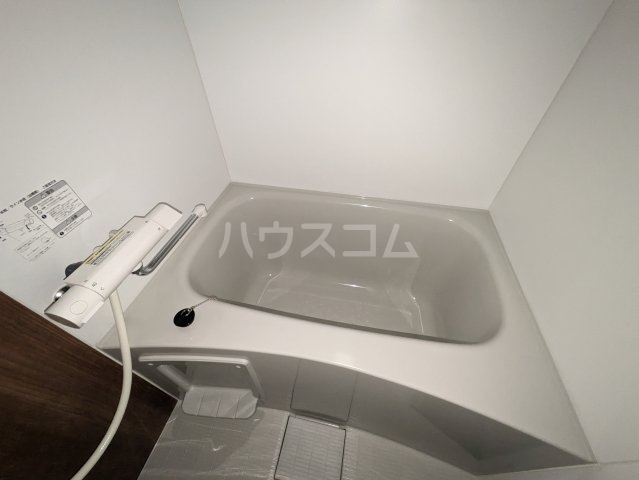 14/28 浴室