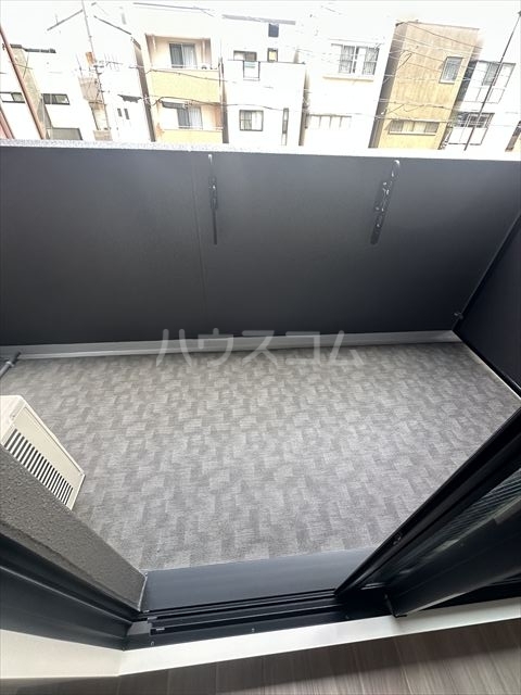 19/30 バルコニー